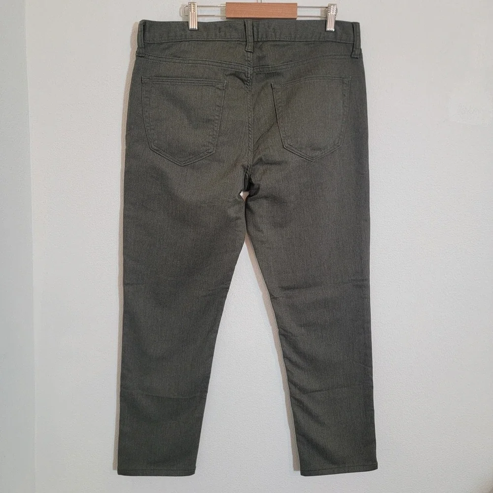 Banana Republic Travel Jean Slim Fit Pant Men 33x30 Green Chino Golf Performance